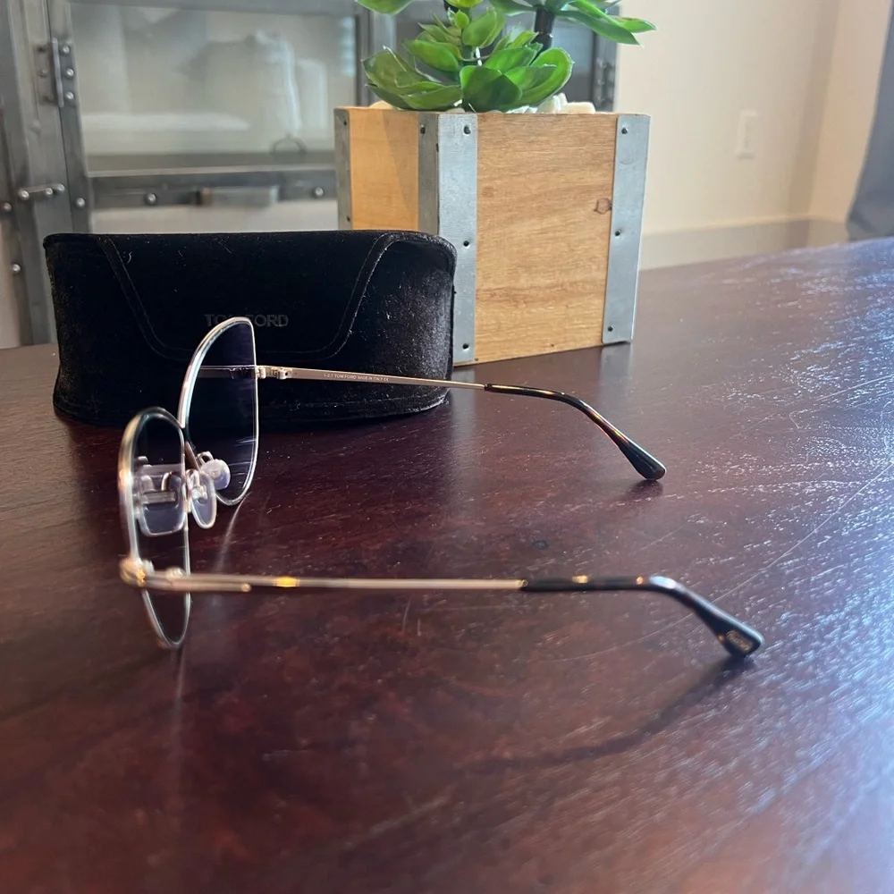 Tom Ford Cat Eye Sunglasses Gold Metal Brown Gradient Lens Luxury Designer TF - Picture 4 of 5